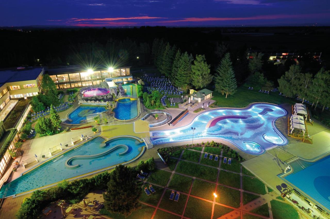 Hotel Juwel Bad Füssing Kültér fotó