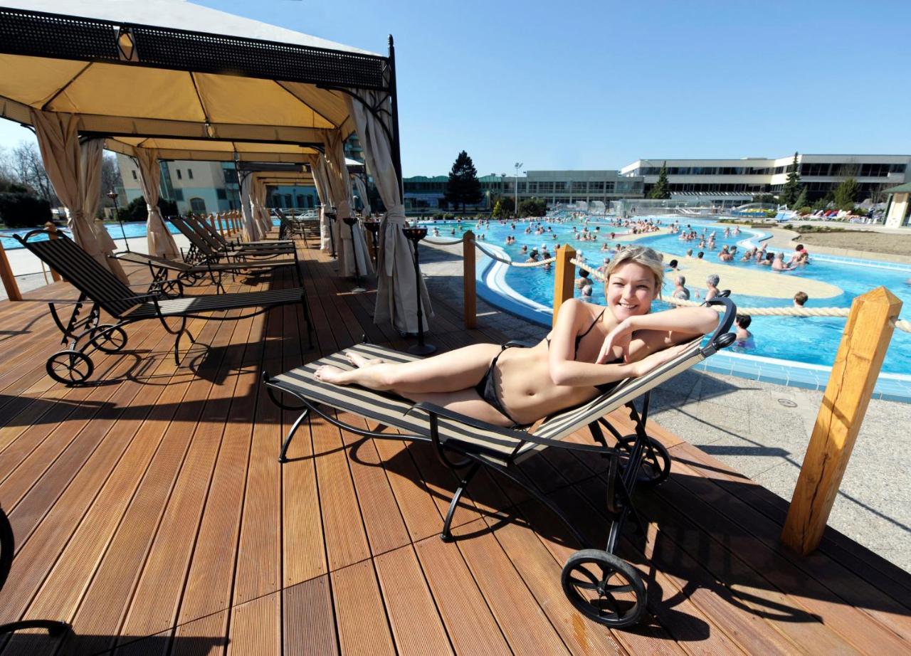 Hotel Juwel Bad Füssing Kültér fotó